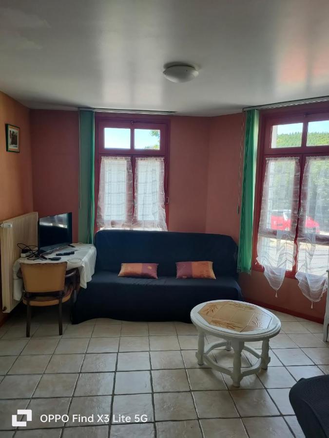 Appart La Percep La Tour-dʼAuvergne Esterno foto